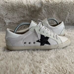 ShuShop Pilar Sneakers Womens Size 10